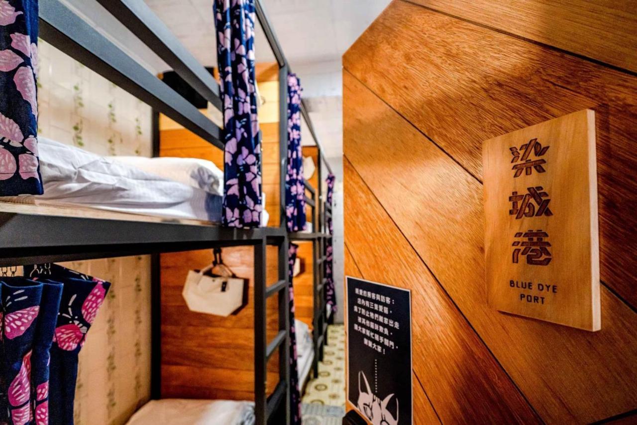 Local Backpacker Hostel Đài Nam Ngoại thất bức ảnh
